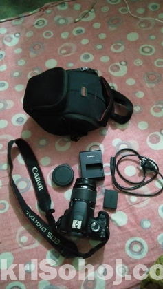 Canon EOS 1200d